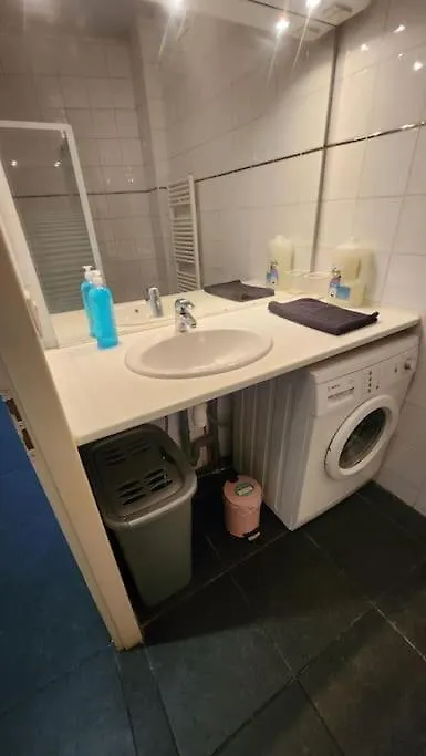 T3 Petit Confort - Proche Commodites - Parking Prive Toulouse